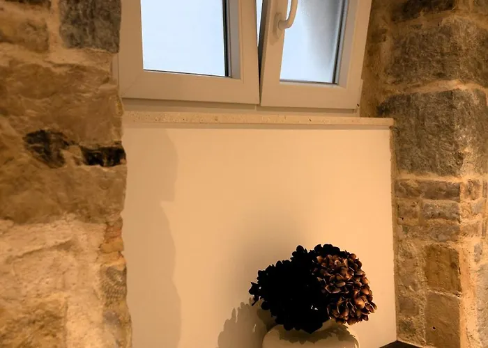 Bastun & Dujka's Balatura Apartment