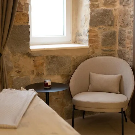 Bastun & Dujka's Balatura アパート *